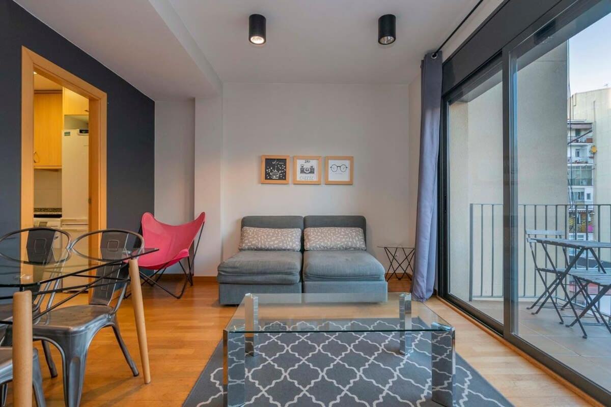 Modern And Bright Apartment In Eixample 3-1 Barcelona Eksteriør billede